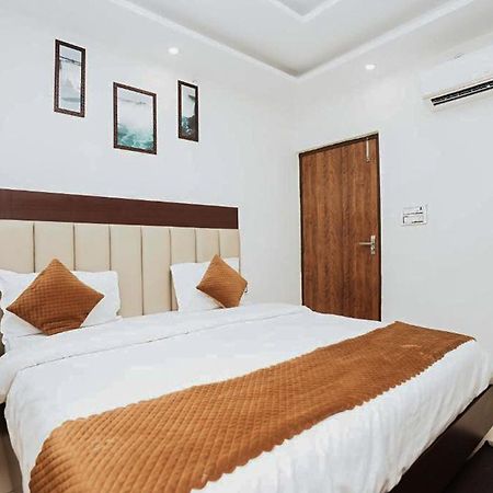 Hotel The 7 Seas Rishīkesh 외부 사진
