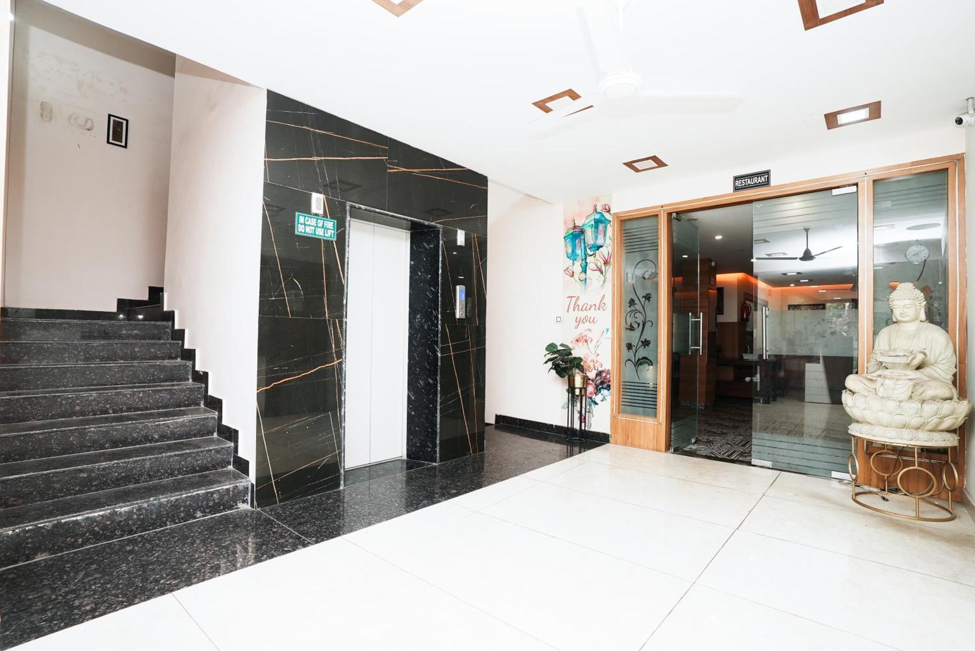 Hotel The 7 Seas Rishīkesh 외부 사진
