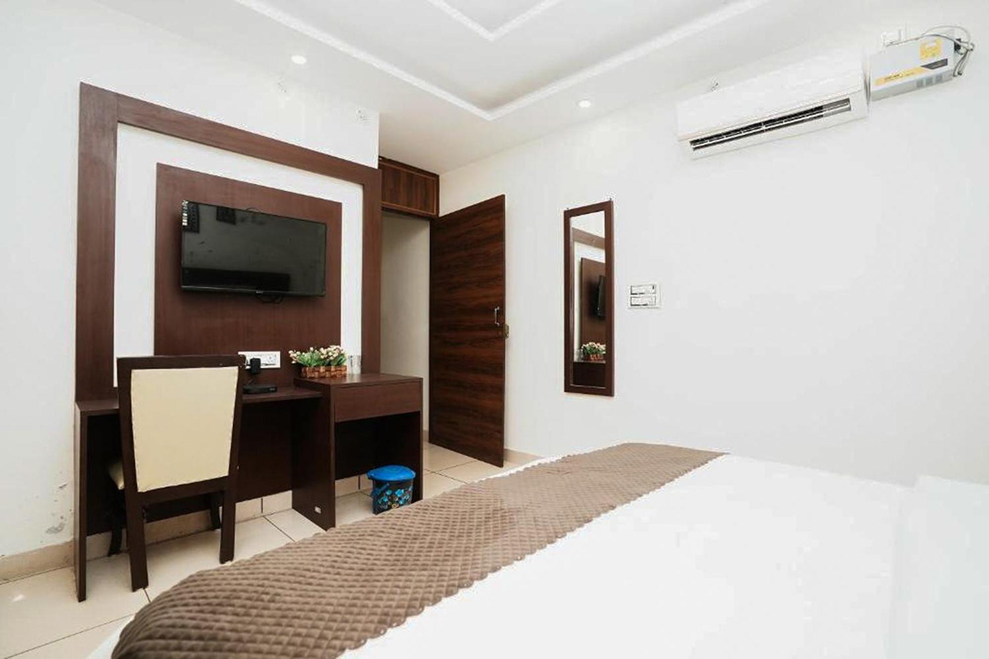 Hotel The 7 Seas Rishīkesh 외부 사진